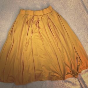 Yellow XS skirt with POCKETS